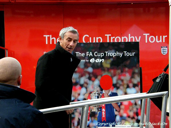 Ian Rush, MBE